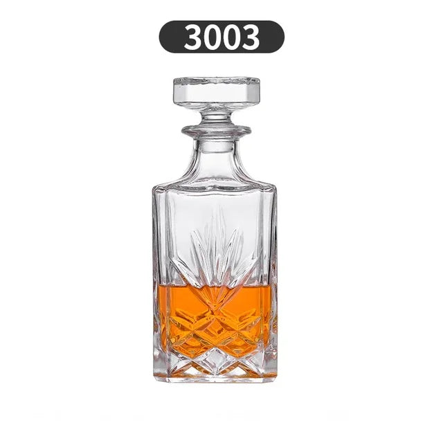 Crystal Glass Whiskey Decanter – 750 ml