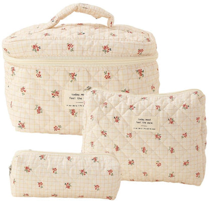 Storage Organizer Floral Quilted Makeup Bags Cotton Padded Cosmetic Bag Large Travel Toiletry Bag Women Zipper Wash Bag