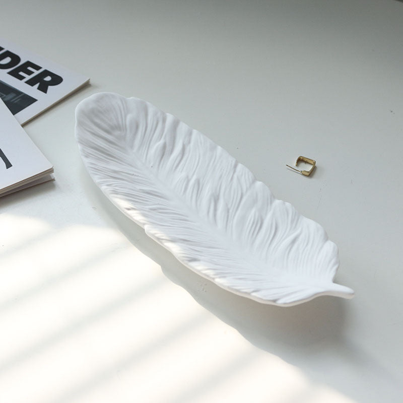 Feather-Shaped Gypsum Tray