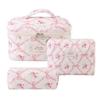 Storage Organizer Floral Quilted Makeup Bags Cotton Padded Cosmetic Bag Large Travel Toiletry Bag Women Zipper Wash Bag