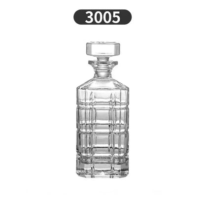 Crystal Glass Whiskey Decanter – 750 ml
