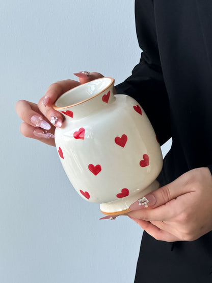 Heart-Pattern Ceramic Vase