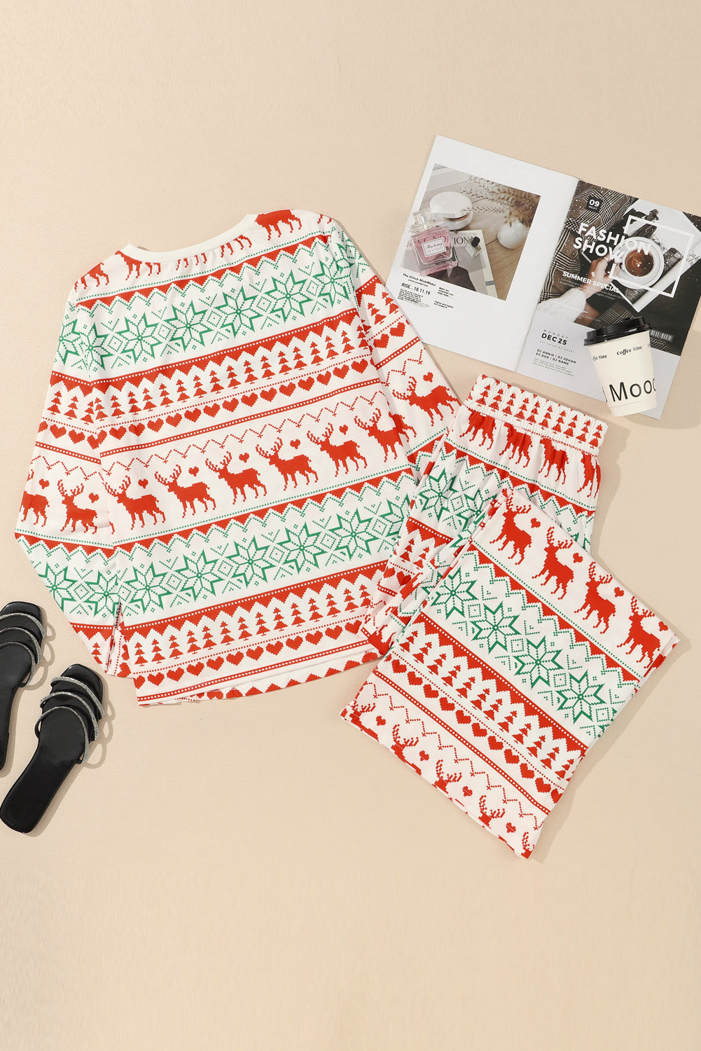 Reindeer Print Lounge Set